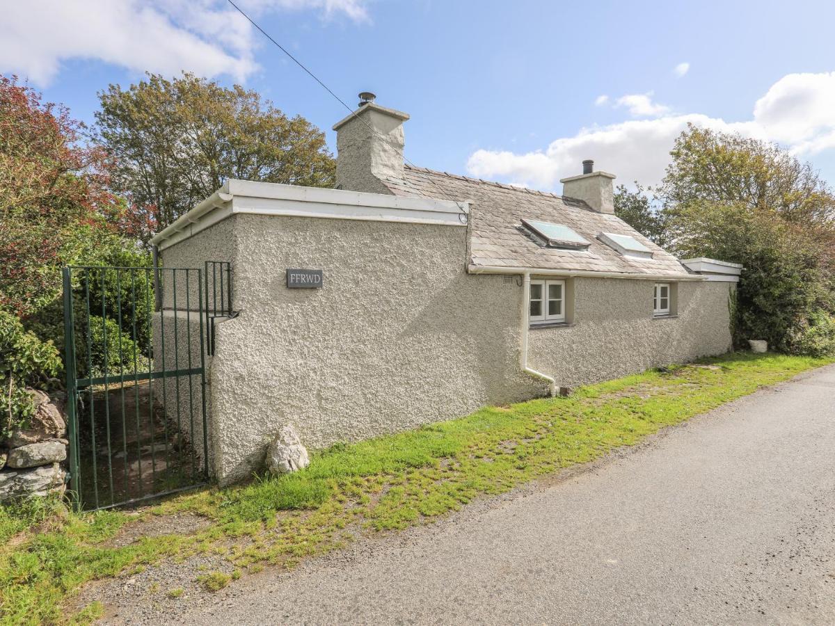 Ffrwd Cottage Bodorgan 外观 照片