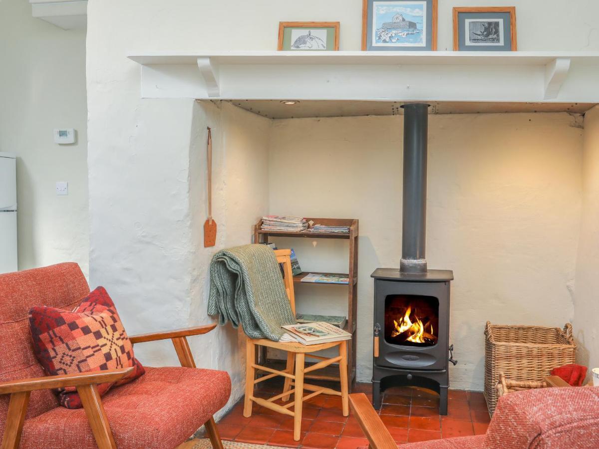 Ffrwd Cottage Bodorgan 外观 照片